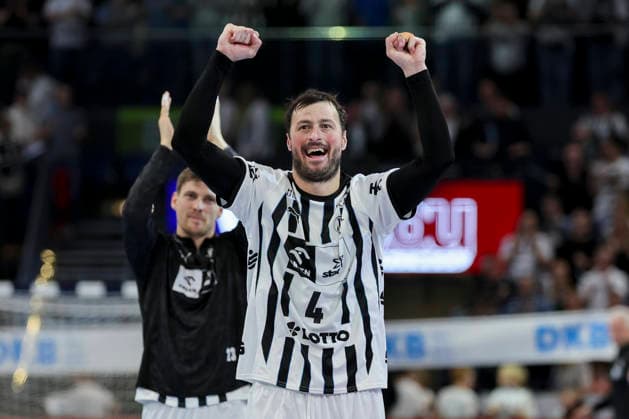 Domagoj Duvnjak (THW Kiel) jubelt, DAIKIN Handball Bundesliga, THW Kiel v SC Magdeburg, Wunderino Arena am 15. February 2026 in Kiel, Deutschland. (Foto von Marco Steinbrenner DeFodi Images) Domagoj Duvnjak (THW Kiel) cheers, DAIKIN Handball Bundesliga, THW Kiel v SC Magdeburg, Wunderino Arena, February 15, 2026 in Kiel, Germany. (Photo by Marco Steinbrenner DeFodi Images) -