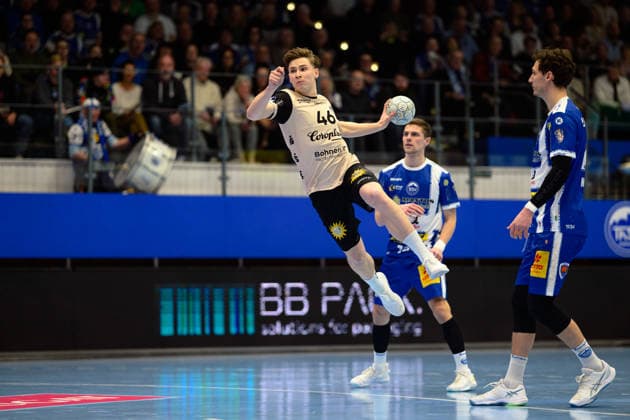 Julian Fuchs (Bergischer HC, 46), Vincent Buechner (ThSV Eisenach, 74), Philipp Meyer (ThSV Eisenach, 27) GER, ThSV Eisenach gegen Bergischer HC, 1. Daikin Handballbundesliga, Handball, 21.Spieltag, Saison 2025 2026, 16.02.2026 GER, ThSV Eisenach gegen Bergischer HC, 1. Daikin Handballbundesliga, Handball, 21.Spieltag, Saison 2025 2026, 16.02.2026 Eisenach Copyright: xEibner-Pressefoto MartinxHerbstx EP_MHT