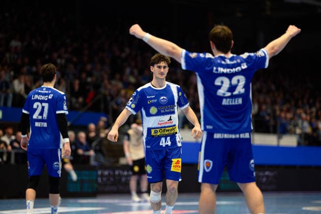 Felix Aellen (ThSV Eisenach, 22), Stephan Seitz (ThSV Eisenach, 44) Jubel zum Treffer. GER, ThSV Eisenach gegen Bergischer HC, 1. Daikin Handballbundesliga, Handball, 21.Spieltag, Saison 2025 2026, 16.02.2026 GER, ThSV Eisenach gegen Bergischer HC, 1. Daikin Handballbundesliga, Handball, 21.Spieltag, Saison 2025 2026, 16.02.2026 Eisenach Copyright: xEibner-Pressefoto MartinxHerbstx EP_MHT