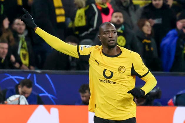 Serhou Guirassy (Borussia Dortmund) bejubelt seinen Treffer zum 1:0, UEFA Champions League 2025 26 League Knockout Play-off First Leg, Borussia Dortmund v Atalanta BC, BVB Stadion Dortmund am 17. February 2026 in Dortmund, Germany. (Foto von Marco Steinbrenner DeFodi Images) Serhou Guirassy (Borussia Dortmund) celebrates after scoring his teams first goal, UEFA Champions League 2025 26 League Knockout Play-off First Leg, Borussia Dortmund v Atalanta BC, BVB Stadion Dortmund, February 17, 2026 in Dortmund, Germany. (Photo by Marco Steinbrenner DeFodi Images) -
