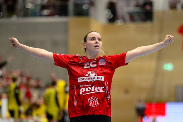 Anna Szabo (Thueringer HC, 26) macht das 13 zu 12 kurz vor Abpfiff der ersten Halbzeit. GER, Thueringer HC gegen Borussia Dortmund , Handball, Alsco Handball Bundesliga Frauen, 18. Spieltag, Saison 2025 2026, 18.02.2026 GER, Thueringer HC gegen Borussia Dortmund , Handball, Alsco Handball Bundesliga Frauen, 18. Spieltag, Saison 2025 2026, 18.02.2026 Bad Langensalza Copyright: xEibner-Pressefoto MartinxHerbstx EP_MHT