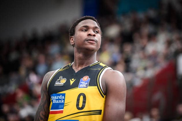 Babacar Sane (MHP RIESEN Ludwigsburg, 00) - kritischer Blick GER, MHP Riesen Ludwigsburg vs. Syntainics MBC, Basketball Bundesliga, easycredit BBL, 21. Spieltag, Spielzeit 2025 2026, 19.02.2026 GER, MHP Riesen Ludwigsburg vs. Syntainics MBC, Basketball Bundesliga, easycredit BBL, 21. Spieltag, Spielzeit 2025 2026, 19.02.2026 Ludwigsburg Copyright: xSandyxDinkelackerx EP_SDR