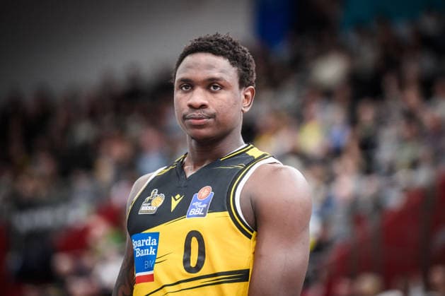 Babacar Sane (MHP RIESEN Ludwigsburg, 00) - kritischer Blick GER, MHP Riesen Ludwigsburg vs. Syntainics MBC, Basketball Bundesliga, easycredit BBL, 21. Spieltag, Spielzeit 2025 2026, 19.02.2026 GER, MHP Riesen Ludwigsburg vs. Syntainics MBC, Basketball Bundesliga, easycredit BBL, 21. Spieltag, Spielzeit 2025 2026, 19.02.2026 Ludwigsburg Copyright: xSandyxDinkelackerx EP_SDR