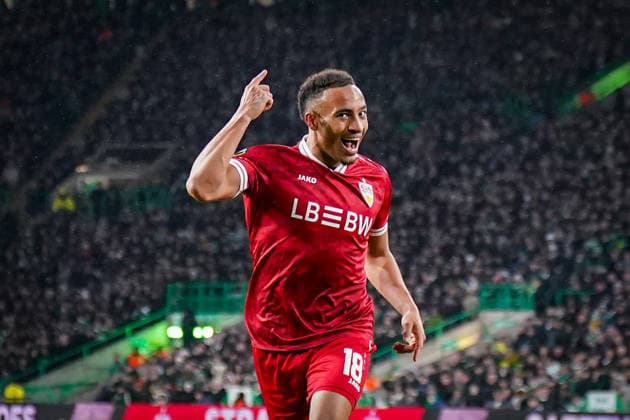 Fussball UEFA Europa League 2025 - 2026, Play-Offs Hinspiel - Celtic FC Glasgow vs VfB Stuttgart - Celtic Park Stadion (Glasgow, Schottland): Tor und Torjubel zum 1:3 durch Jamie Leweling (VfB Stuttgart, 18) Freude, Emotionen, Jubel Geste, Gestik, Emotion, Mimik, Gesichtsausdruck, Emotion Copyright: xJOERANxSTEINSIEKx