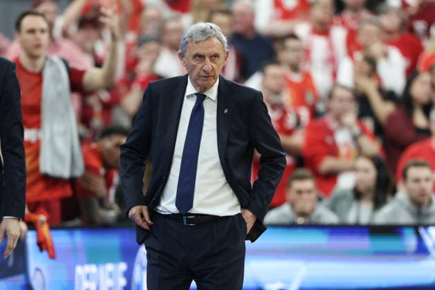 Svetislav Pesic (FC Bayern Basketball, Chef-Trainer), GER, FC Bayern Basketball vs. BMA365 Bamberg Baskets, Basketball, BBL Pokal, BMW TOP FOUR, Halbfinale, Saison 2025 2026, 21.02.2026, GER, FC Bayern Basketball vs. BMA365 Bamberg Baskets, Basketball, BBL Pokal, BMW TOP FOUR, Halbfinale, Saison 2025 2026, 21.02.2026 Muenchen Copyright: xEibner-Pressefoto JennixMaulx EP_JML