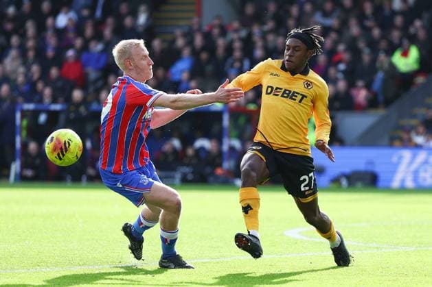 Jean-Ricner Bellegarde of Wolverhampton Wanderers turns Will Hughes of Crystal Palace Crystal Palace v Wolverhampton Wanderers, Premier League, Football, Selhurst Park, London, UK - 22 Feb 2026London Selhurst Park United Kingdom EDITORIAL USE ONLY No use with unauthorised audio, video, data, fixture lists, club league logos or live services. Online in-match use limited to 120 images, no video emulation. No use in betting, games or single club league player publications. Copyright: xSimonxDael Shutterstockx 16681548ae