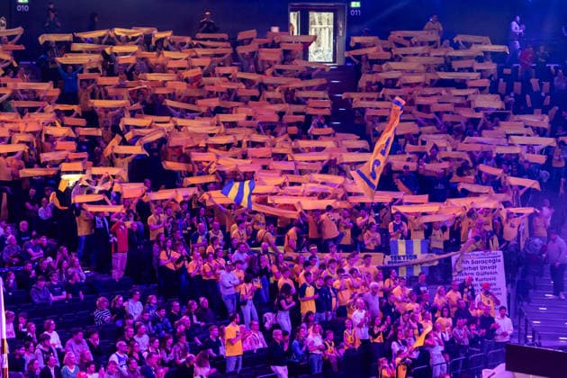 GER, BMW Top Four, Basketball BBL Pokal, Finale, BMA365 Bamberg Baskets - ALBA Berlin. 22.02.2026, SAP Garden, München, GER, BMW Top Four, Basketball BBL Pokal, Finale, BMA365 Bamberg Baskets - ALBA Berlin. Fans von ALBA Berlin Foto Alexander Trienitz München SAP Garden Bayern Deutschland