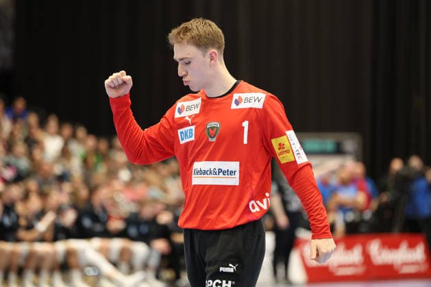 GER, 1.DAIKIN HBL, Bergischer HC vs. Fuechse Berlin 22.02.2026, Mitsubishi Electric HALLE, Duesseldorf, GER, 1.DAIKIN HBL, Bergischer HC vs. Fuechse Berlin , im Bild: Torjubel Jubel Jubellauf, Lasse Ludwig (Fuechse Berlin 1),