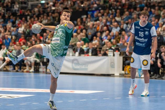 Tim Freihoefer (Fuechse Berlin, 20) verwandelt einen Siebenmeter. Bergischer HC 06 vs. Fuechse Berlin, Handball, DAIKIN Handballbundesliga, 22. Spieltag, Saison 2025 2026, 22.02.2026 Bergischer HC 06 vs. Fuechse Berlin, Handball, DAIKIN Handballbundesliga, 22. Spieltag, Saison 2025 2026, 22.02.2026 Duesseldorf Copyright: xEibner-Pressefoto ThomasxHaeslerx EP_THR