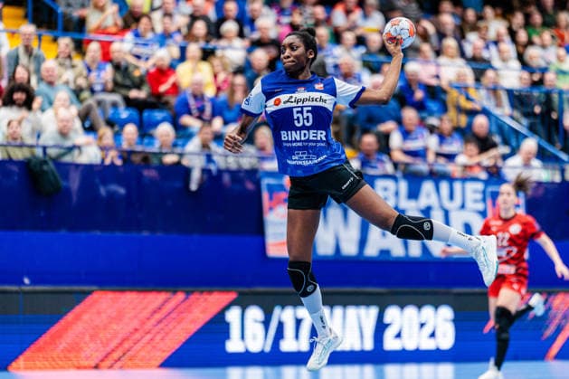 Farrelle Njinkeu (HSG Blomberg-Lippe, 55) im Torwurf GER, HSG Blomberg-Lippe (GER) vs. MOL Esztergom (HUN), Handball, EHF European League Women, Gruppenphase, 22.02.2026 GER, HSG Blomberg-Lippe (GER) vs. MOL Esztergom (HUN), Handball, EHF European League Women, Gruppenphase, 22.02.2026 Lemgo Copyright: xEibner-Pressefoto JanxRollingerx EP_JSK