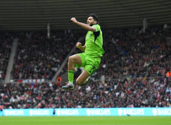 Raul Jimenez of Fulham celebrates scoring their first goal Sunderland v Fulham, Premier League, Football, Stadium of Light, Sunderland, UK - 22 Feb 2026Sunderland Stadium of Light United Kingdom EDITORIAL USE ONLY No use with unauthorised audio, video, data, fixture lists, club league logos or live services. Online in-match use limited to 120 images, no video emulation. No use in betting, games or single club league player publications. Copyright: xRichardxLee Shutterstockx 16681560fi