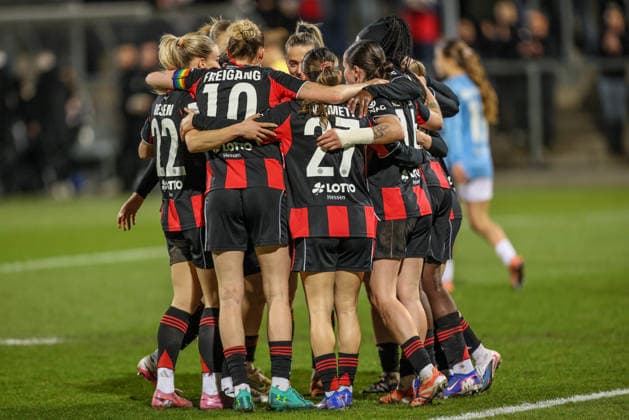 GER, Frankfurt, Eintracht Frankfurt vs SC Freiburg, Google Pixel Bundesliga, Fussball, DFB, Spielzeit 2025 2026, Stadion am Brentanobad, 19. Spieltag im Bild: Elisa Senß (Eintracht Frankfurt Frauen 6) erzielt das 2:0, Tor, Jubel und Freude, Emotionen DFB DFL REGULATIONS PROHIBIT ANY USE OF PHOTOGRAPHS AS IMAGE SEQUENCES AND OR QUASI-VIDEO, 23.02.2026 Copyright: HMBxMedia HendrikxHamelau
