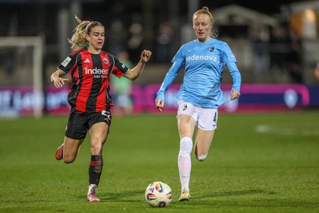 GER, Frankfurt, Eintracht Frankfurt vs SC Freiburg, Google Pixel Bundesliga, Fussball, DFB, Spielzeit 2025 2026, Stadion am Brentanobad, 19. Spieltag im Bild v.l.: Nadine Riesen (Eintracht Frankfurt Frauen 22), Meret Felde (SC Freiburg Frauen 4) DFB DFL REGULATIONS PROHIBIT ANY USE OF PHOTOGRAPHS AS IMAGE SEQUENCES AND OR QUASI-VIDEO, 23.02.2026 Copyright: HMBxMedia HendrikxHamelau