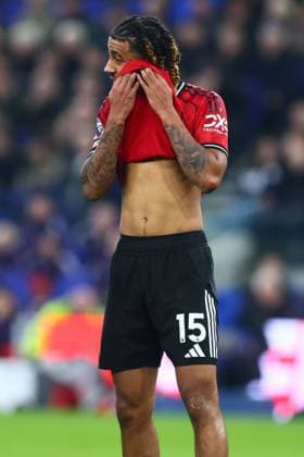 Leny Yoro of Manchester United, ManU looks dejected Everton v Manchester United, Premier League, Football, Hill Dickinson Stadium, Liverpool, UK - 23 Feb 2026Liverpool Hill Dickinson Stadium United Kingdom EDITORIAL USE ONLY No use with unauthorised audio, video, data, fixture lists, club league logos or live services. Online in-match use limited to 120 images, no video emulation. No use in betting, games or single club league player publications. Copyright: xPaulxCurrie Shutterstockx 16692802bc