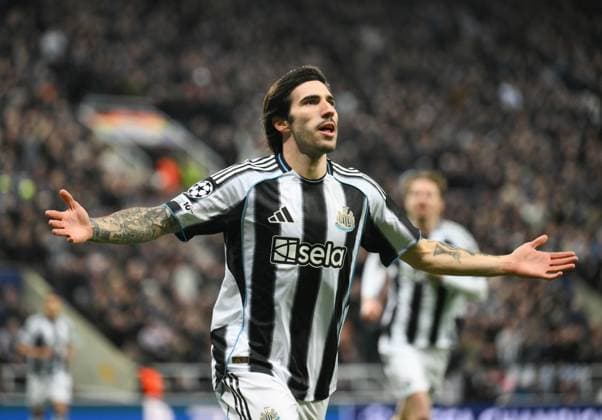 Sandro Tonali of Newcastle United celebrates scoring their first goal Newcastle United v Qarabag, UEFA Champions League, Knockout Round Play-Offs, Second Leg, Football, St James Park, Newcastle, UK - 24 Feb 2026Newcastle St James Park Azerbaijan EDITORIAL USE ONLY No use with unauthorised audio, video, data, fixture lists, club league logos or live services. Online in-match use limited to 120 images, no video emulation. No use in betting, games or single club league player publications. Copyright: xRichardxLee Shutterstockx 16693044ah