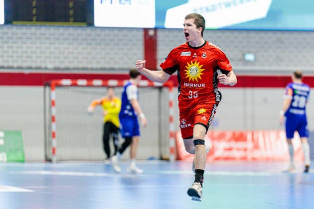 Patrik Blazicko (TuS N-Luebbecke, 35) jubelt nach Torerfolg Tor GER, TuS N-Luebbecke vs. HBW Balingen-Weilstetten, Handball, 2. Bundesliga, 21. Spieltag, Spielzeit 2025 2026, 25.02.2026 GER, TuS N-Luebbecke vs. HBW Balingen-Weilstetten, Handball, 2. Bundesliga, 21. Spieltag, Spielzeit 2025 2026, 25.02.2026 Luebbecke Copyright: xEibner-Pressefoto JanxRollingerx EP_JSK