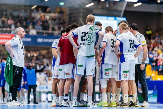 Timeout Auszeit Handball Verein Hamburg GER, TBV Lemgo Lippe vs. Handball Sport Verein Hamburg, Handball, 1. Bundesliga, 23. Spieltag, Spielzeit 2025 2026, 26.02.2026 GER, TBV Lemgo Lippe vs. Handball Sport Verein Hamburg, Handball, 1. Bundesliga, 23. Spieltag, Spielzeit 2025 2026, 26.02.2026 Lemgo Copyright: xEibner-Pressefoto JanxRollingerx EP_JSK