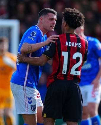Granit Xhaka of Sunderland reacts after a tackle from Tyler Adams of Bournemouth AFC Bournemouth v Sunderland, Premier League, Football, Vitality Stadium, Bournemouth, UK - 28 Feb 2026Bournemouth Vitality Stadium United Kingdom EDITORIAL USE ONLY No use with unauthorised audio, video, data, fixture lists, club league logos or live services. Online in-match use limited to 120 images, no video emulation. No use in betting, games or single club league player publications. Copyright: xJavierxGarcia Shutterstockx 16708384af