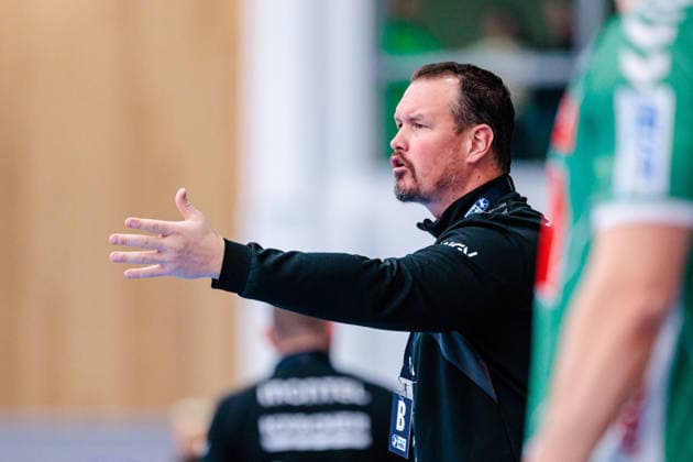 Misha Kaufmann (TVB Stuttgart, Trainer) gestikuliert GER, GWD Minden vs. TVB Stuttgart, Handball, 1. Bundesliga, 23. Spieltag, Spielzeit 2025 2026, 01.03.2026 GER, GWD Minden vs. TVB Stuttgart, Handball, 1. Bundesliga, 23. Spieltag, Spielzeit 2025 2026, 01.03.2026 Minden Copyright: xEibner-Pressefoto JanxRollingerx EP_JSK
