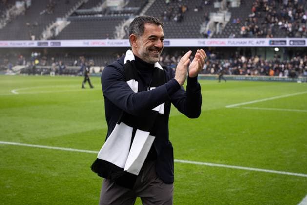Former Fulham player Giorgos Karagounis is introduced to the crowd at half time Fulham v Tottenham Hotspur, Premier League, Football, Craven Cottage, London, UK - 01 Mar 2026London Craven Cottage United Kingdom EDITORIAL USE ONLY No use with unauthorised audio, video, data, fixture lists, club league logos or live services. Online in-match use limited to 120 images, no video emulation. No use in betting, games or single club league player publications. Copyright: xSimonxDael Shutterstockx 16708827db