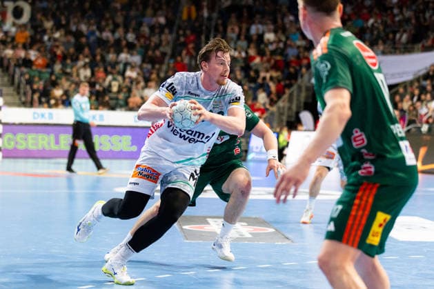 Erik PERSSON (FRISCH AUF! Goeppingen, 22) erzielt ein Tor, Aktion, Torwurf GER, TSV Hannover-Burgdorf vs. FRISCH AUF! Goeppingen, Handball, Bundesliga, 23. Spieltag, Spielzeit 2025 2026, 01.03.2026, GER, TSV Hannover-Burgdorf vs. FRISCH AUF! Goeppingen, Handball, Bundesliga, 23. Spieltag, Spielzeit 2025 2026, 01.03.2026, Hannover Copyright: xEibnerxPressefoto OliverxSchmidtx EP_OST