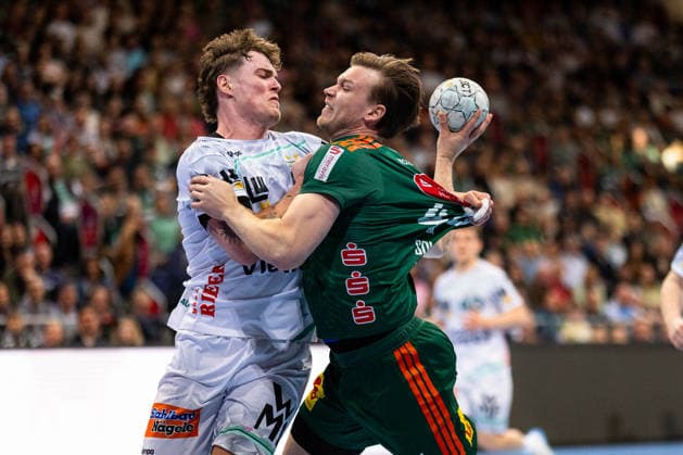 Victor KLOEVE (FRISCH AUF! Goeppingen, 07) im Zweikampf gegen Thomas Alfred SOLSTAD (TSV Hannover-Burgdorf, 44) GER, TSV Hannover-Burgdorf vs. FRISCH AUF! Goeppingen, Handball, Bundesliga, 23. Spieltag, Spielzeit 2025 2026, 01.03.2026, GER, TSV Hannover-Burgdorf vs. FRISCH AUF! Goeppingen, Handball, Bundesliga, 23. Spieltag, Spielzeit 2025 2026, 01.03.2026, Hannover Copyright: xEibnerxPressefoto OliverxSchmidtx EP_OST