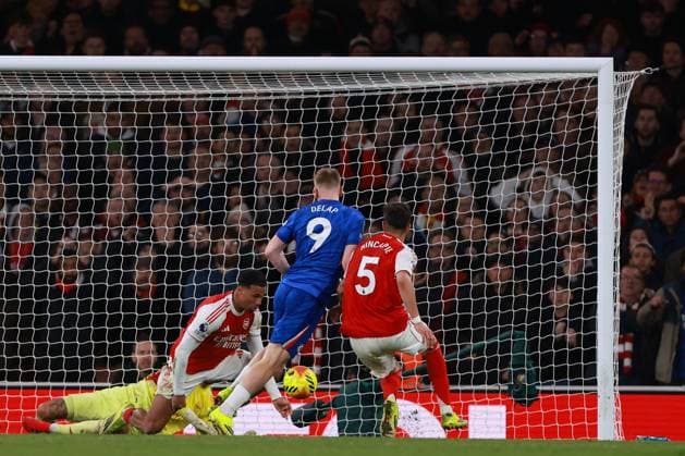 Liam Delap of Chelsea disallowed VAR goal - Arsenal v Chelsea, Premier League, Emirates Stadium, London, UK - 1st March 2026 Editorial Use Only - DataCo restrictions apply, No free usage or syndication, standard fees apply. Arsenal v Chelsea, Premier League, Football, Emirates Stadium, London, UK - 01 Mar 2026London Emirates Stadium England United Kingdom EDITORIAL USE ONLY No use with unauthorised audio, video, data, fixture lists, club league logos or live services. Online in-match use limited to 120 images, no video emulation. No use in betting, games or single club league player publications. Copyright: xMDI Shutterstockx 16717017ae