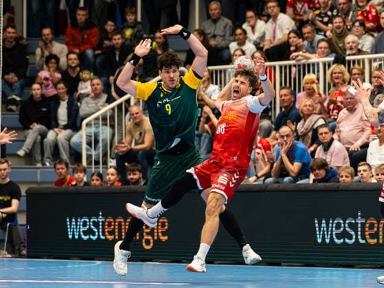 Tilman Proehl (VfL Eintracht Hagen, 09) im Zweikampf gegen Tim Mast (TuSEM Essen, 68) TuSEM Essen vs. VfL Eintracht Hagen, Handball, 2. Bundesliga, 23. Spieltag, Saison 2025 2026, 06.03.2026 TuSEM Essen vs. VfL Eintracht Hagen, Handball, 2. Bundesliga, 23. Spieltag, Saison 2025 2026, 06.03.2026 Essen Copyright: xEibner-Pressefoto DamianxKruczynx EP_DKI