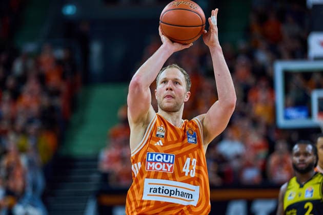 Christian Sengfelder (ratiopharm ulm, 43) Freiwurf GER, ratiopharm ulm vs. MHP Riesen Ludwigsburg, Basketball, 22. Spieltag, EasyCredit BBL, Spielzeit 2025 2026, 06.03.2026 GER, ratiopharm ulm vs. MHP Riesen Ludwigsburg, Basketball, 22. Spieltag, EasyCredit BBL, Spielzeit 2025 2026, 06.03.2026 Neu-Ulm Copyright: xEibner-Pressefoto GeraldxOelze-dexStoppanyx EP_ODS