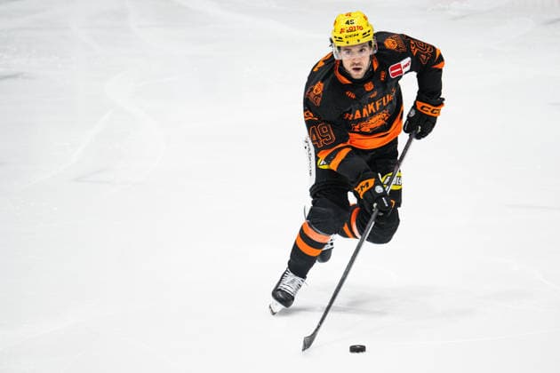 Michael Joyaux (Loewen Frankfurt, 49) GER, Loewen Frankfurt vs. Iserlohn Roosters, Eishockey, Penny DEL, 49. Spieltag, Saison 2025 2026, 06.03.2026 Eibner-Pressefoto Attila Ziga GER, Loewen Frankfurt vs. Iserlohn Roosters, Eishockey, Penny DEL, 49. Spieltag, Saison 2025 2026, 06.03.2026 Frankfurt Copyright: xEibner-Pressefotox EP_AZA