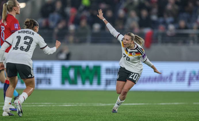 NOR, Stavanger, Norwegen vs Deutschland, Länderspiel, Fussball, FIFA, Spielzeit 2026 2027, WM-Qualifikation, Viking-Stadion, 2. Spieltag im Bild: Elisa Senß (Deutschland Frauen 20), 1:0, Tor, Jubel und Freude, Emotionen, mal DFB DFL REGULATIONS PROHIBIT ANY USE OF PHOTOGRAPHS AS IMAGE SEQUENCES AND OR QUASI-VIDEO, 07.03.2026 Copyright: HMBxMedia HendrikxHamelau