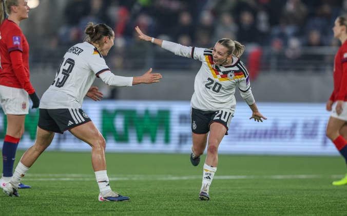 uNOR, Stavanger, Norwegen vs Deutschland, Länderspiel, Fussball, FIFA, Spielzeit 2026 2027, WM-Qualifikation, Viking-Stadion, 2. Spieltag im Bild: Elisa Senß (Deutschland Frauen 20), 1:0, Tor, Jubel und Freude, Emotionen, mal DFB DFL REGULATIONS PROHIBIT ANY USE OF PHOTOGRAPHS AS IMAGE SEQUENCES AND OR QUASI-VIDEO, 07.03.2026 Copyright: HMBxMedia HendrikxHamelau