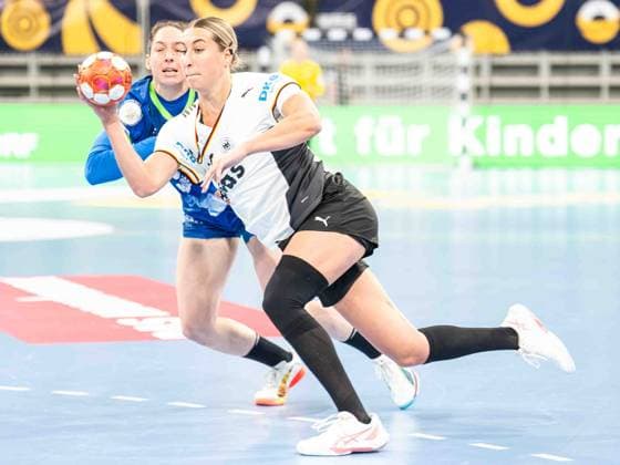 Dana Bleckmann (Deutschland, 66) am Ball, Deutschland vs. Slowenien, Handball, EM-Qualifikation, Frauen, Spielzeit 2025 2026, 08.03.2026, Deutschland vs. Slowenien, Handball, EM-Qualifikation, Frauen, Spielzeit 2025 2026, 08.03.2026 Heidelberg Copyright: xEibner-Pressefoto MichaelxSchmidx EP_MST