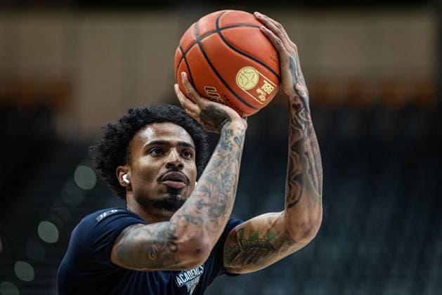 Michael Weathers (MLP Academics Heidelberg) beim Warm Up, Vet Concept Gladiators Trier vs MLP Academics Heidelberg, Basketball, easyCredit BBL, 23. Spieltag, Saison 2025 2026, 09.03.2026 Vet Concept Gladiators Trier vs MLP Academics Heidelberg, Basketball, easyCredit BBL, 23. Spieltag, Saison 2025 2026, 09.03.2026 Copyright: xEibner-Pressefoto AlexanderxNeisx EP_ANS