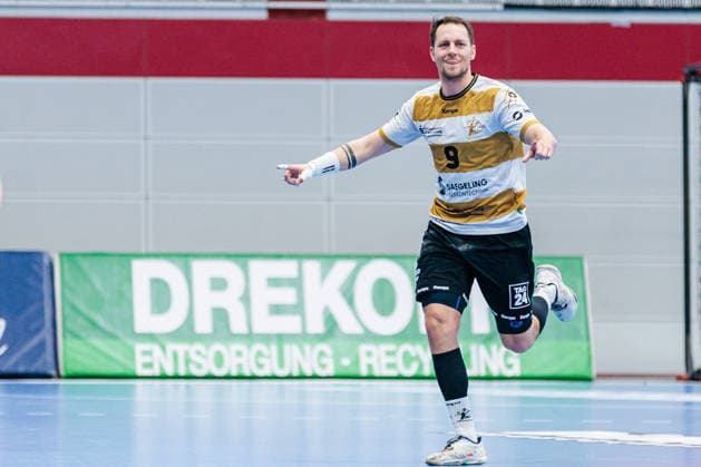 Julius Dierberg (HC Elbflorenz 2006, 09) jubelt nach Torerfolg Tor GER, TuS N-Luebbecke vs. HC Elbflorenz 2006, Handball, 2. Bundesliga, 23. Spieltag, Spielzeit 2025 2026, 09.03.2026 GER, TuS N-Luebbecke vs. HC Elbflorenz 2006, Handball, 2. Bundesliga, 23. Spieltag, Spielzeit 2025 2026, 09.03.2026 Luebbecke Copyright: xEibner-Pressefoto JanxRollingerx EP_JSK
