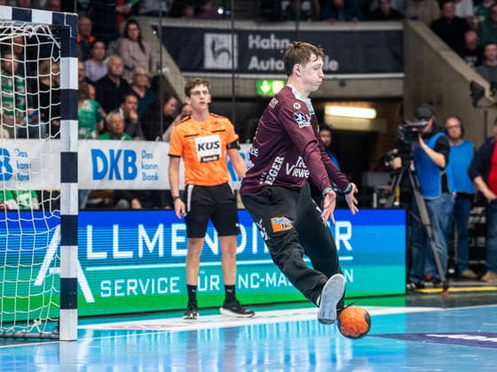 Julian Buchele (Frisch Auf Goeppingen, 01) pariert einen Ball, Frisch Auf Goeppingen vs. ThSV Eisenach, Handball, 1. Bundesliga, Herren, Spielzeit 2025 2026, 09.03.2026, Frisch Auf Goeppingen vs. ThSV Eisenach, Handball, 1. Bundesliga, Herren, Spielzeit 2025 2026, 09.03.2026 Goeppingen Copyright: xEibner-Pressefoto MichaelxSchmidx EP_MST