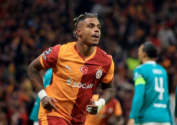 Mario Lemina of Galatasaray celebrates scoring their side s first goal of the game Galatasaray v Liverpool, UEFA Champions League, Round of 16, First Leg, Football, RAMS Park, Istanbul, Turkiye - 10 Mar 2026Istanbul RAMS Park Turkey EDITORIAL USE ONLY No use with unauthorised audio, video, data, fixture lists, club league logos or live services. Online in-match use limited to 120 images, no video emulation. No use in betting, games or single club league player publications. Copyright: xGeorgexTewkesbury Shutterstockx 16740258ab