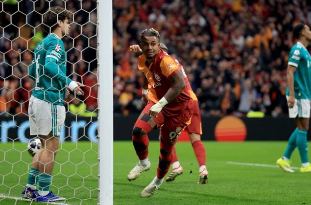Mario Lemina of Galatasaray celebrates scoring their side s first goal of the game Galatasaray v Liverpool, UEFA Champions League, Round of 16, First Leg, Football, RAMS Park, Istanbul, Turkiye - 10 Mar 2026Istanbul RAMS Park Turkey EDITORIAL USE ONLY No use with unauthorised audio, video, data, fixture lists, club league logos or live services. Online in-match use limited to 120 images, no video emulation. No use in betting, games or single club league player publications. Copyright: xGeorgexTewkesbury Shutterstockx 16740258ac