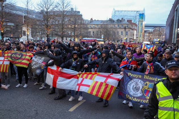 Newcastle Upon Tyne, England, 10th March 2026. Fans of FC Barcelona, Barca arrive ahead of the Newcastle United vs FC Barcelona UEFA Champions League match at St. James Park, Newcastle Upon Tyne. Picture credit should read: Nigel Roddis Sportimage EDITORIAL USE ONLY. No use with unauthorised audio, video, data, fixture lists, club league logos or live services. Online in-match use limited to 120 images, no video emulation. No use in betting, games or single club league player publications. SPI_011_NR_NEWC_BARC SPI-4596-0011