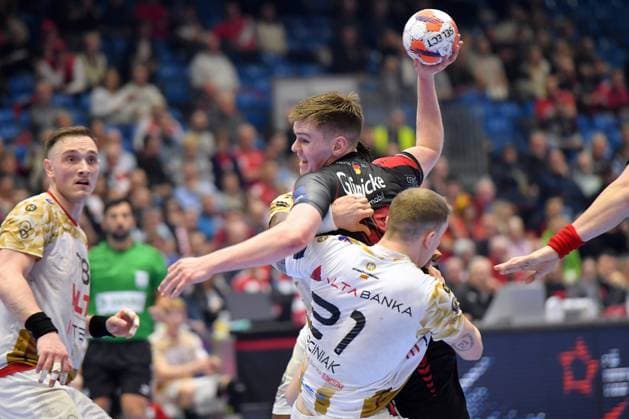 Reynir Thor Stefansson (MT Melsungen 19) (am Ball), Marek Marciniak (HC Vardar 21), Wiktor Jankowski (HC Vardar 78) (L) , GER, MT Melsungen - HC Vardar 1961 PRO Skopje (MKD), Handball, EHF European League Maenner, Main Round, Saison 2025 2026, 10.03.2026, GER, MT Melsungen - HC Vardar Skopje, Handball, EHF Maenner, Main Round, Saison 2025 2026, 10.03.2026 Kassel Copyright: xEibner-Pressefotox xRolandxSippelx EP_RSL