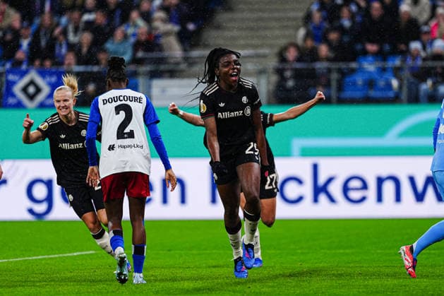 Torjubel FC Bayern München nach Tor zum 0:1 Edna Imade (FC Bayern München, 29) GER, Hamburger SV vs. FC Bayern München, Frauen, Fussball, DFB-Pokal, Viertelfinale, Saison 2025 2026, 11.03.2026 GER, Hamburger SV vs. FC Bayern München, Frauen, Fussball, DFB-Pokal, Viertelfinale, Saison 2025 2026, 11.03.2026 Hamburg Copyright: xEibner-Pressefoto MarcelxvonxFehrnx EP_MFN