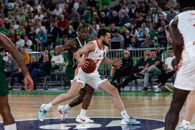 GER, BKT EuroCup, Saison 2025 2026, Achteffinale, Cedevita Olimpija Ljubljana- Niners Chemnitz 11.03.2026, Arena Stozice, Ljubljana, GER, BKT EuroCup, Saison 2025 2026, Achteffinale, Cedevita Olimpija Ljubljana- Niners Chemnitz Jordan Schakel (Niners Chemnitz, 8) Foto Alexander Trienitz Ljubljana Arena Stozice Slowenien