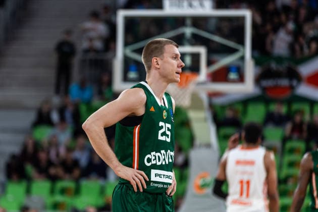 GER, BKT EuroCup, Saison 2025 2026, Achteffinale, Cedevita Olimpija Ljubljana- Niners Chemnitz 11.03.2026, Arena Stozice, Ljubljana, GER, BKT EuroCup, Saison 2025 2026, Achteffinale, Cedevita Olimpija Ljubljana- Niners Chemnitz Ognjen Jaramaz (Cedevita Olimpija Ljubljana 25) Foto Alexander Trienitz Ljubljana Arena Stozice Slowenien