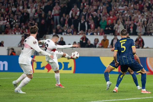 Tor zum 1:2 durch Deniz Undav (VfB Stuttgart 26) GER, VfB Stuttgart vs. FC Porto, Fussball, UEFA Europa League, Herren, Achtelfinale, Hinspiel, Spielzeit 2025 2026, 13.03.2026, GER, VfB Stuttgart vs. FC Porto, Fussball, UEFA Europa League, Herren, Achtelfinale, Hinspiel, Spielzeit 2025 2026, 13.03.2026 Stuttgart Copyright: xEibner-Pressefoto WolfgangxFrankx EP_WFK