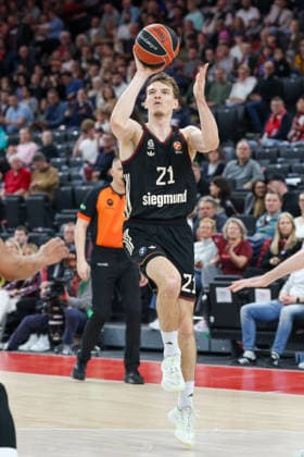 Justuz Hollatz (FC Bayern Basketball, 21), GER, FC Bayern Basketball vs. Anadolu Efes Istanbul, Basketball, Euroleague, 31. Spieltag, Saison 2025 2026, 12.03.2026, GER, FC Bayern Basketball vs. Anadolu Efes Istanbul, Basketball, Euroleague, 31. Spieltag, Saison 2025 2026, 12.03.2026 Muenchen Copyright: xEibner-Pressefoto JennixMaulx EP_JML