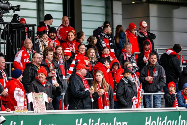 Unioner Fans vor dem Spiel, RB Leipzig Frauen vs. 1. FC Union Berlin Frauen, Fussball, Google Pixel Frauen-Bundesliga, 20. Spieltag, Saison 2025 2026, 14.03.2026 ,¨ DFL REGULATIONS PROHIBIT ANY USE OF PHOTOGRAPHS AS IMAGE SEQUENCES AND OR QUASI-VIDEO,¨ RB Leipzig Frauen vs. 1. FC Union Berlin Frauen, Fussball, Google Pixel Frauen-Bundesliga, 20. Spieltag, Saison 2025 2026, 14.03.2026 Leipzig Copyright: xEibner-Pressefoto LauraxRoemerx EP_LRR
