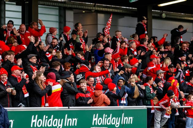 Unioner Fans Jubel, Torjubel, jubelt ueber Tor zum 0:1, RB Leipzig Frauen vs. 1. FC Union Berlin Frauen, Fussball, Google Pixel Frauen-Bundesliga, 20. Spieltag, Saison 2025 2026, 14.03.2026 ,¨ DFL REGULATIONS PROHIBIT ANY USE OF PHOTOGRAPHS AS IMAGE SEQUENCES AND OR QUASI-VIDEO,¨ RB Leipzig Frauen vs. 1. FC Union Berlin Frauen, Fussball, Google Pixel Frauen-Bundesliga, 20. Spieltag, Saison 2025 2026, 14.03.2026 Leipzig Copyright: xEibner-Pressefoto LauraxRoemerx EP_LRR