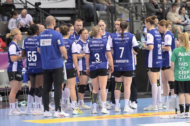 Time Out HSG Blomberg-Lippe Thueringer HC vs. HSG Blomberg-Lippe, Handball, Frauen, DHB Pokal Haushahn Final 4, Finale, Saison 2025 2026, 15.03.2026 Thueringer HC vs. HSG Blomberg-Lippe, Handball, Frauen, DHB Pokal Haushahn Final 4, Finale, Saison 2025 2026, 15.03.2026 Stuttgart Copyright: xEibner-Pressefoto TobiasxBaurx EP_TBR