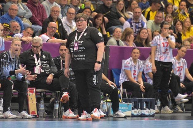 Ilka Fickinger (HSG Bensheim Auerbach, Trainerin) HSG Bensheim Auerbach vs. BVB Borussia Dortmund Handball, Handball, Frauen, DHB Pokal Haushahn Final 4, Finale, Saison 2025 2026, 15.03.2026 HSG Bensheim Auerbach vs. BVB Borussia Dortmund Handball, Handball, Frauen, DHB Pokal Haushahn Final 4, Finale, Saison 2025 2026, 15.03.2026 Stuttgart Copyright: xEibner-Pressefoto TobiasxBaurx EP_TBR