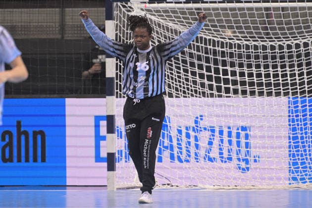 Vanessa Fehr (HSG Bensheim Auerbach, 16) im Tor HSG Bensheim Auerbach vs. BVB Borussia Dortmund Handball, Handball, Frauen, DHB Pokal Haushahn Final 4, Finale, Saison 2025 2026, 15.03.2026 HSG Bensheim Auerbach vs. BVB Borussia Dortmund Handball, Handball, Frauen, DHB Pokal Haushahn Final 4, Finale, Saison 2025 2026, 15.03.2026 Stuttgart Copyright: xEibner-Pressefoto TobiasxBaurx EP_TBR